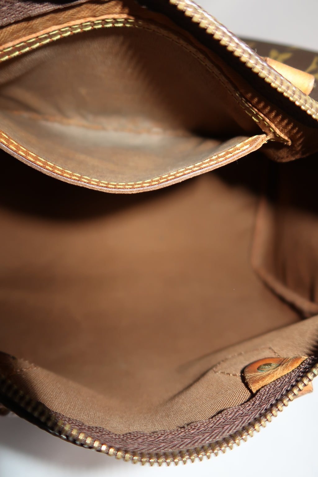 Louis Vuitton Speedy 30 Brown Monogram