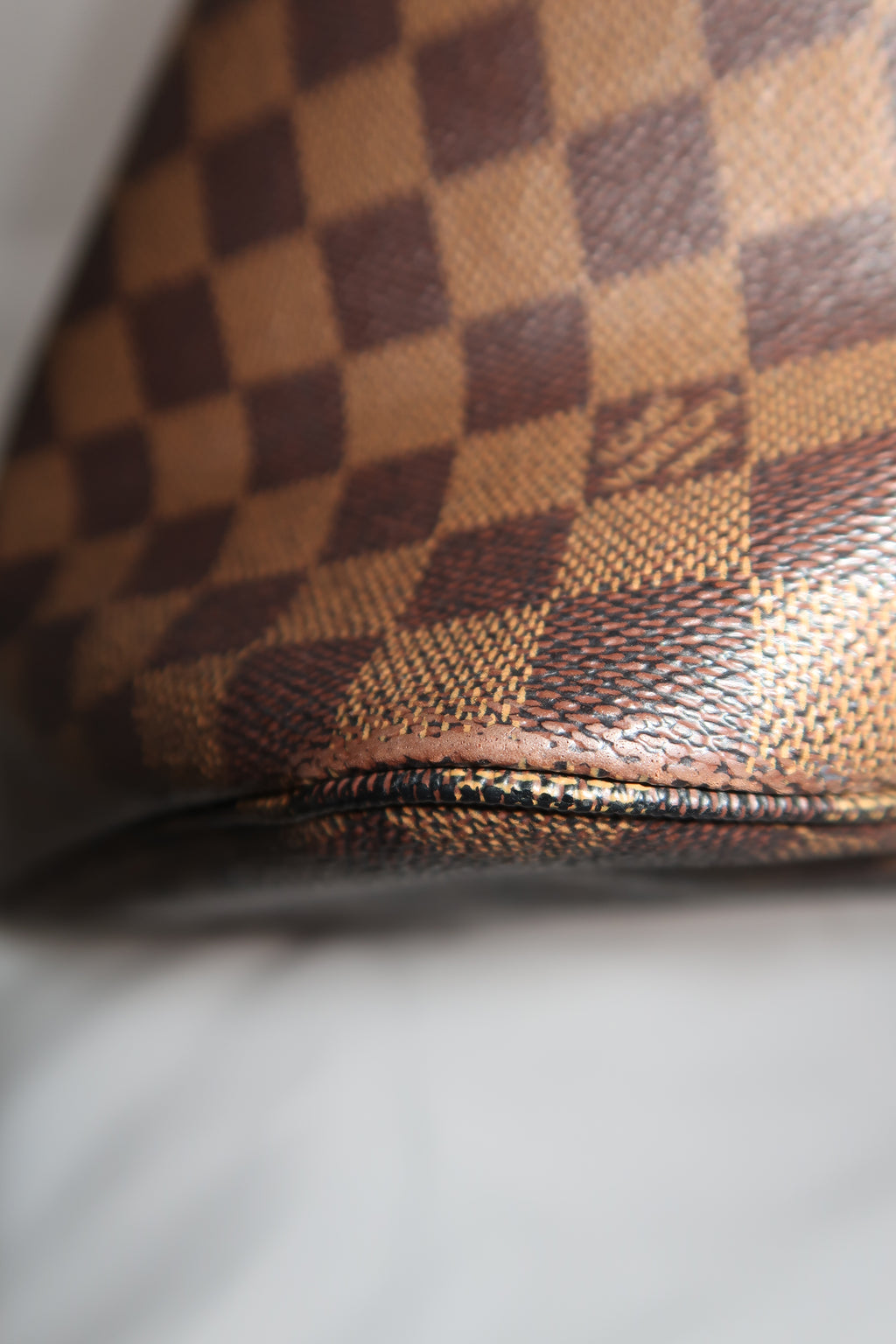 Louis Vuitton Neverfull MM Damier Ebene