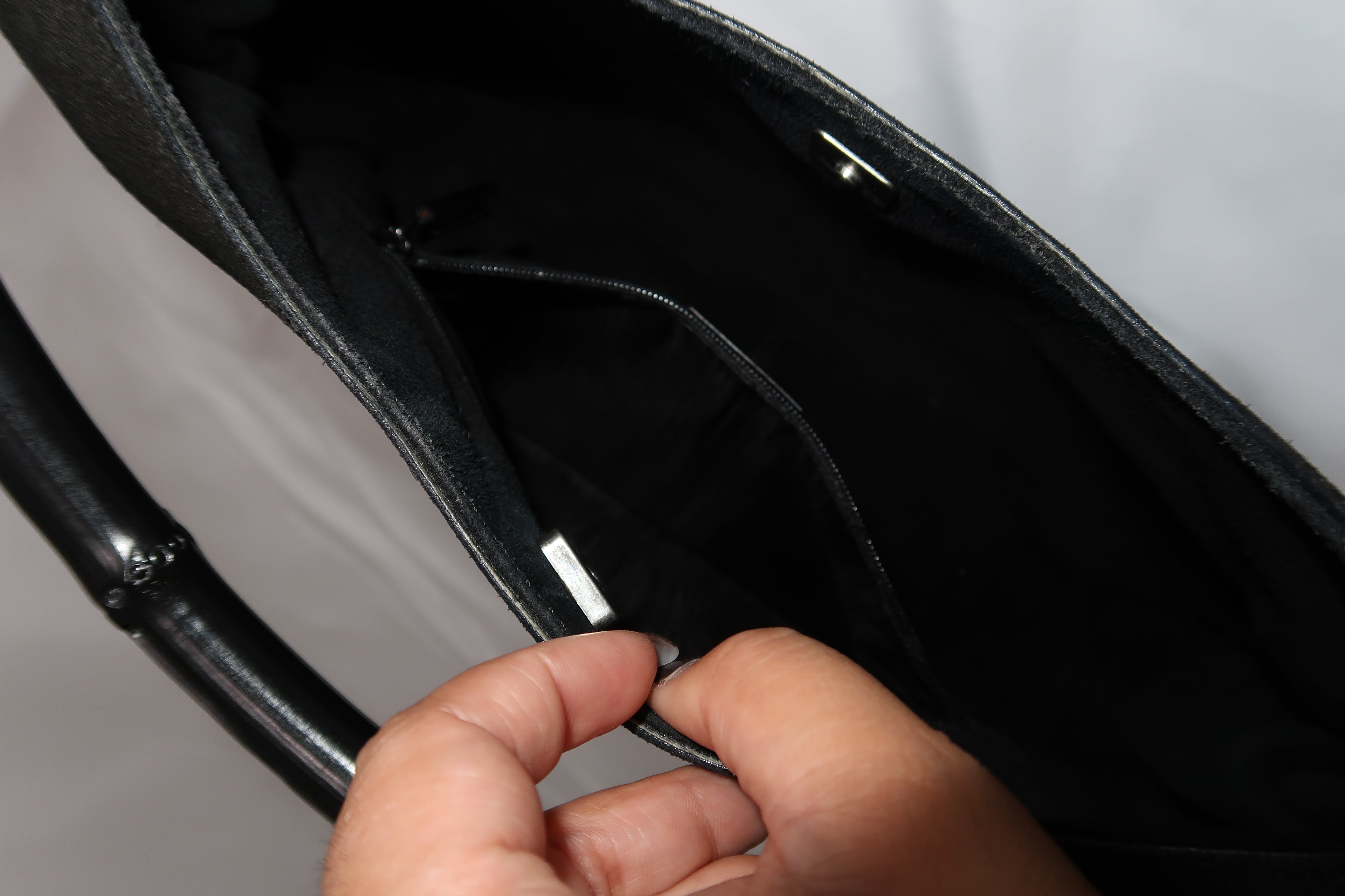 Gucci Bamboo Black Hobo Suede Bag