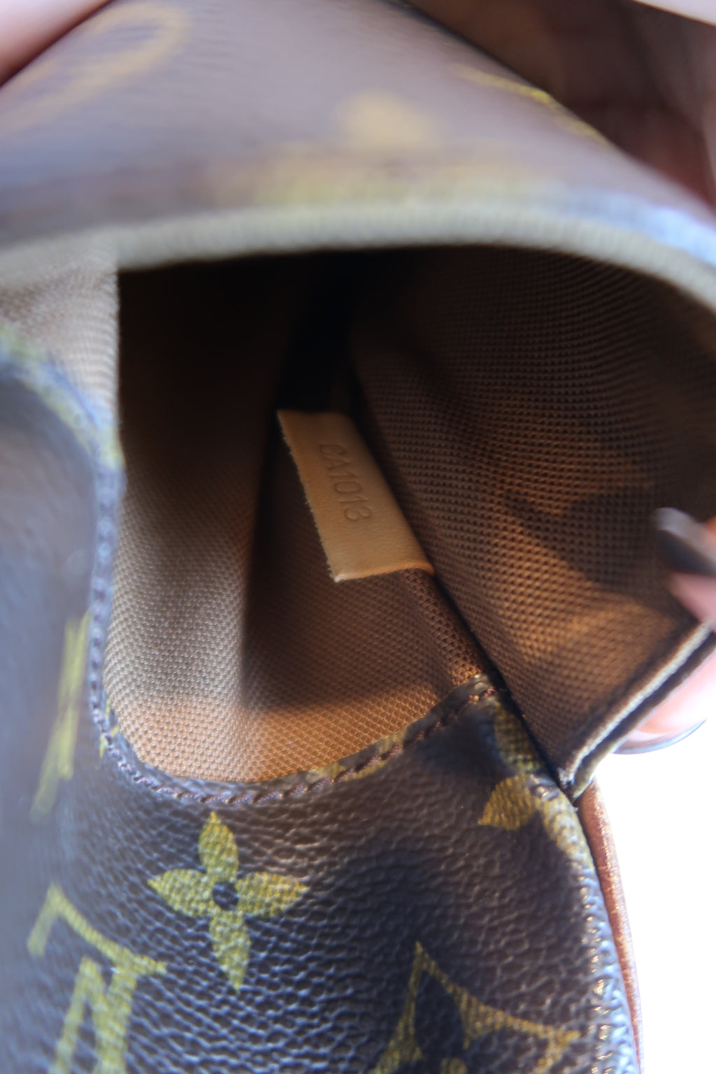 Louis Vuitton Pochette Gange Brown Monogram