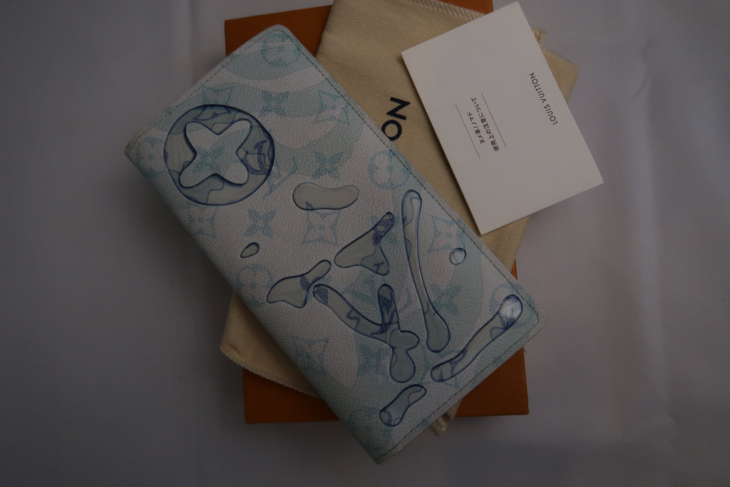Louis Vuitton Brazza Wallet [Limited Edition] Aqua Garden Monogram