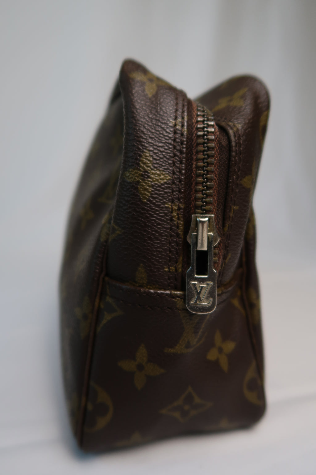 Louis Vuitton Trousse Toilette 28 Brown Monogram