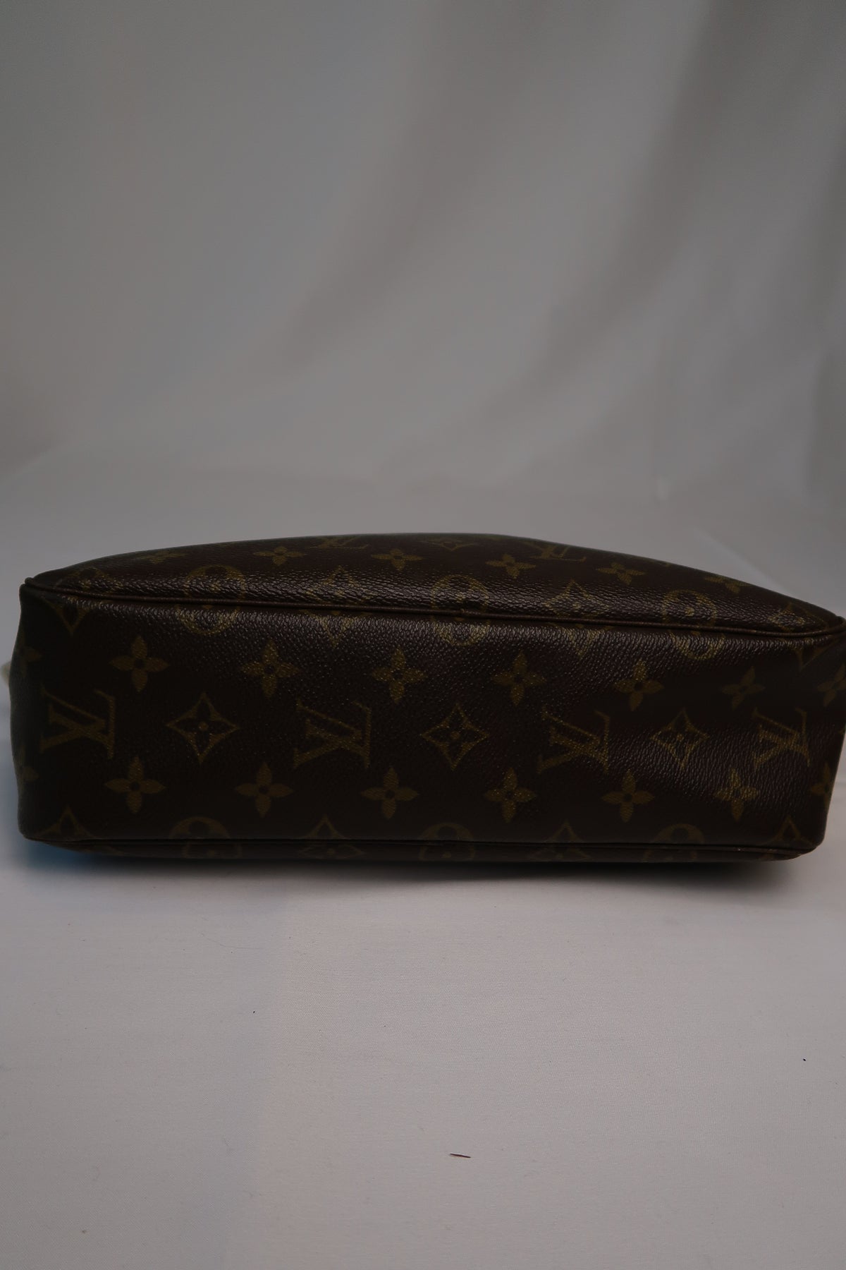 Louis Vuitton Trousse Toilette 28 Brown Monogram