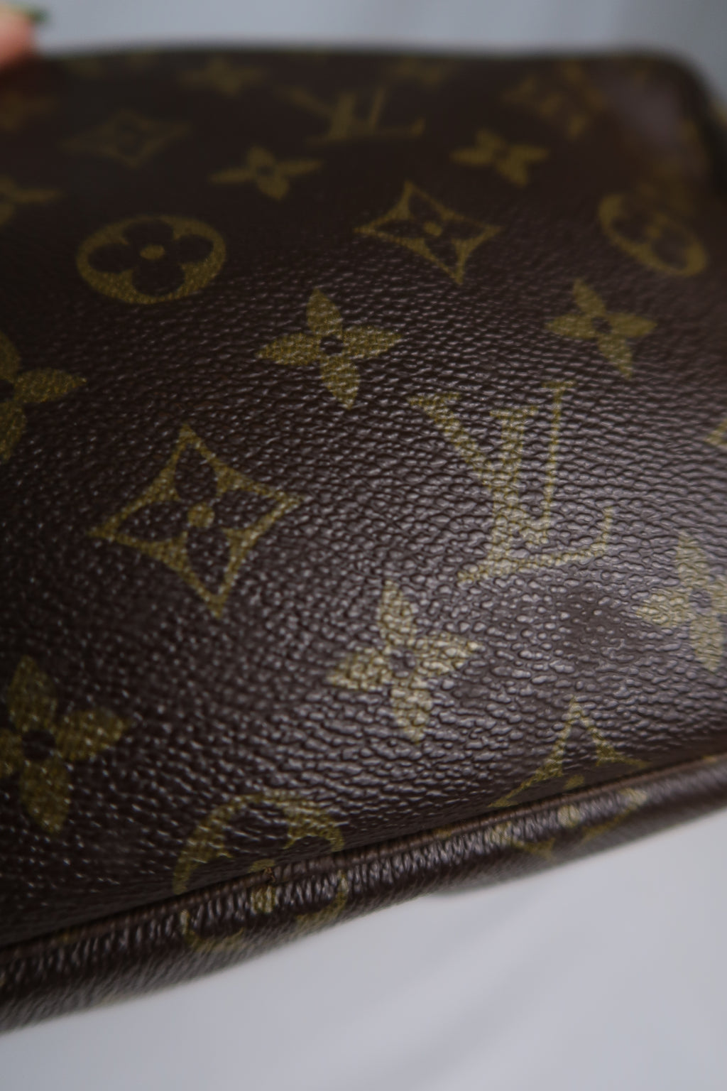 Louis Vuitton Trousse Toilette 28 Brown Monogram