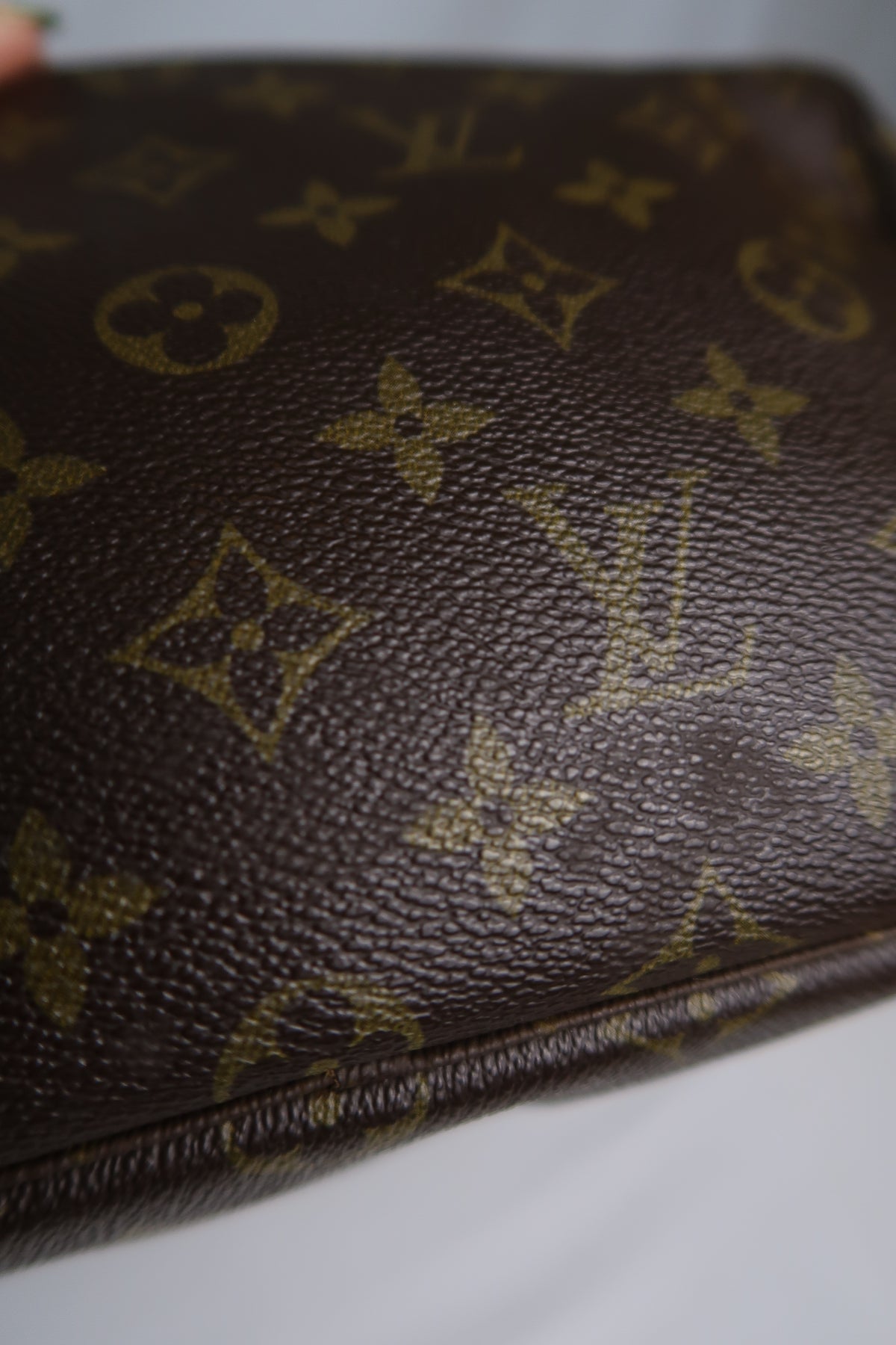 Louis Vuitton Trousse Toilette 28 Brown Monogram